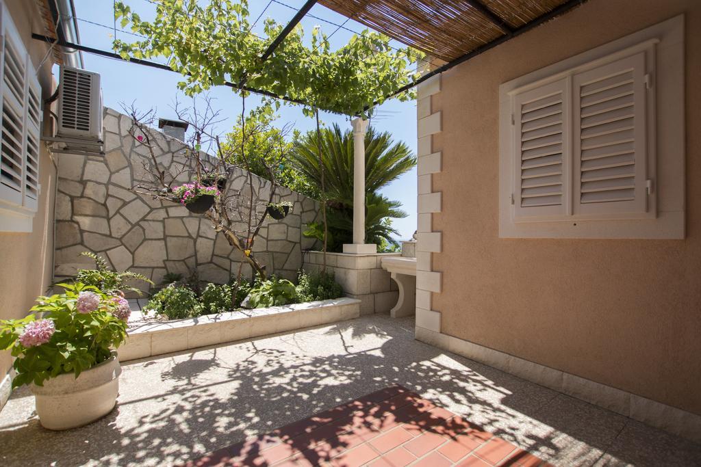 Radovcic Apartments And Rooms Trsteno Exterior foto